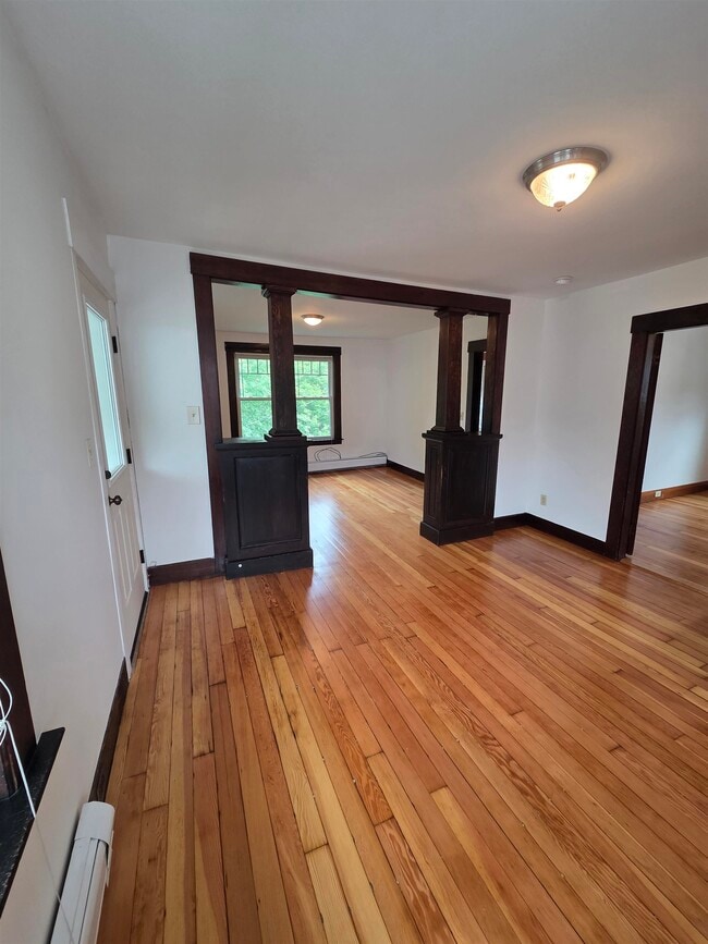 Photo - 267 W Main St