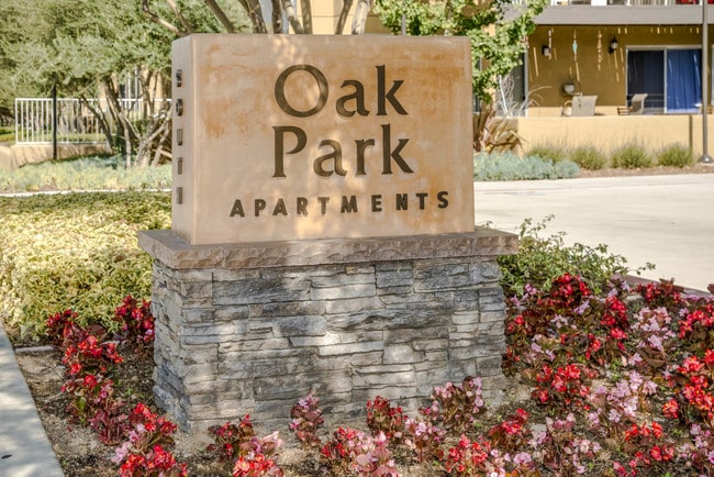 Photo - Oak Park (South Bldg) Apartamentos