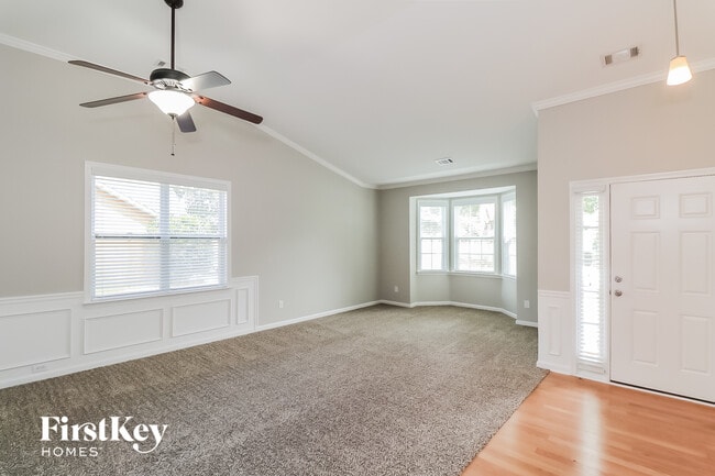 Photo - 140 Poplar Farms Dr