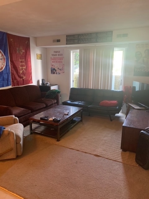 Photo - East Roanoke Street