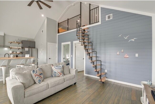 Photo - 1049 Sunset Cir
