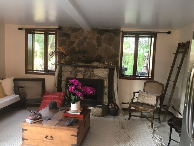 Photo - 74 Brixton Rd S