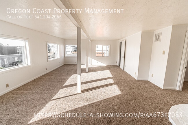 Photo - 531 NW 32nd St