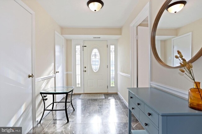 Photo - 7913 Central Park Cir