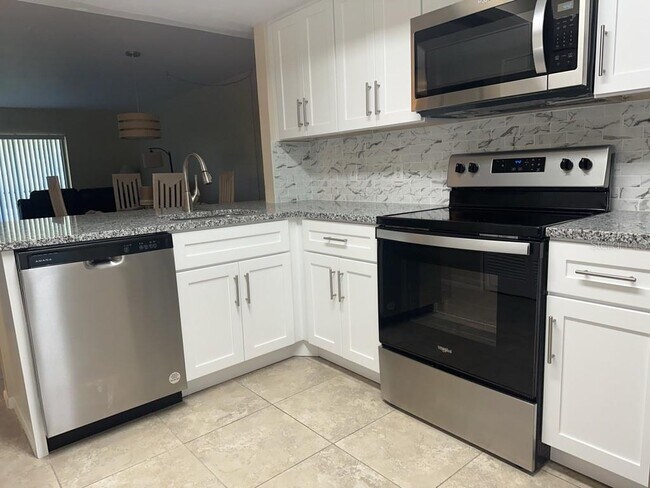 Photo - 261 Cypress Ln