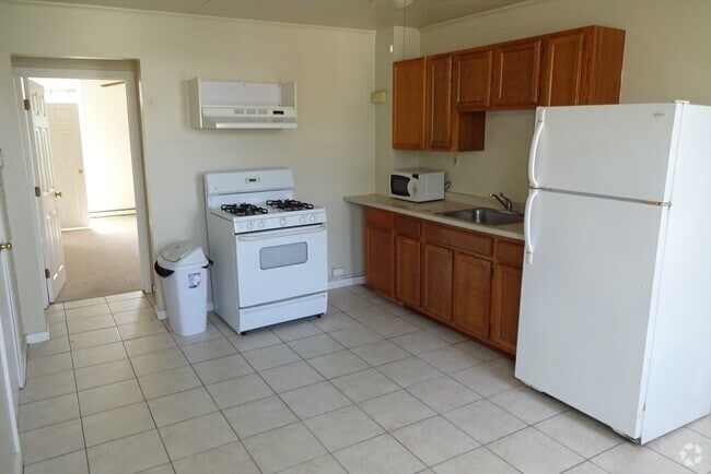 Building Photo - 55 Gore St Unit 2 Rental