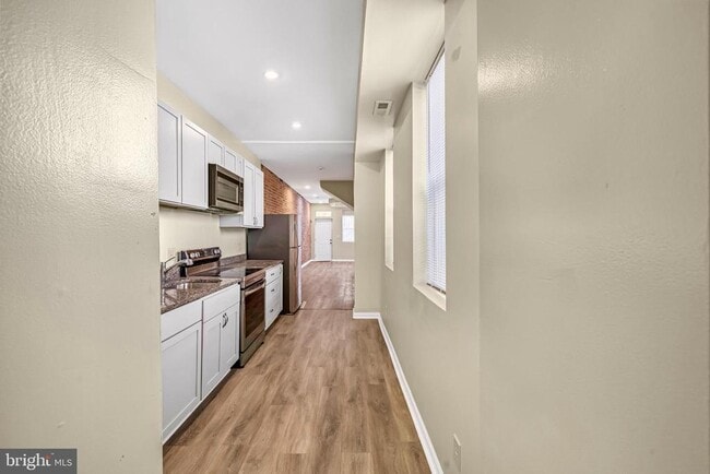 Photo - 2131 Jefferson St