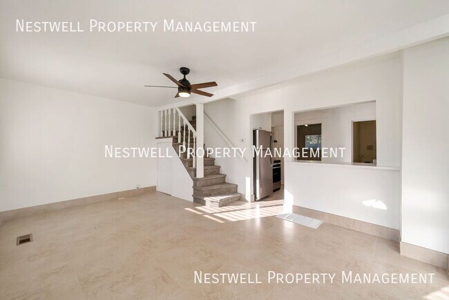 Photo - 2310 S Green St Unit A