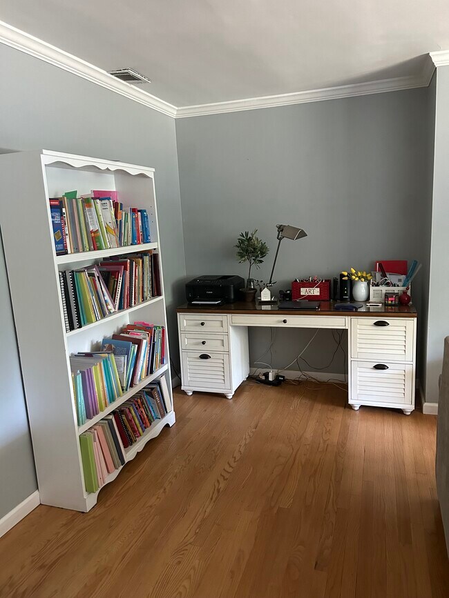 Photo - 108 Richardson Rd