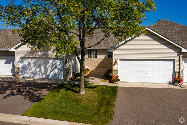 Photo - Hickory Hills Villas