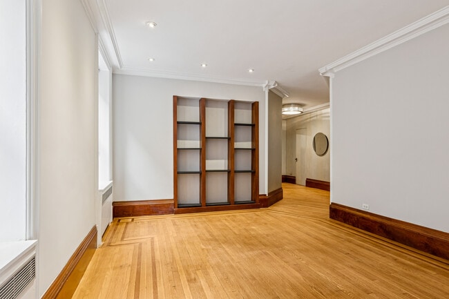 Photo - 527 W 110th St Unit 527 West 110th Street