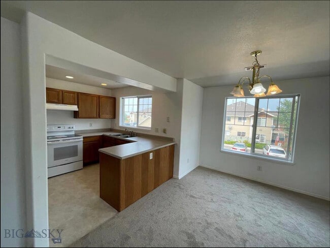 Photo - 763 Forestglen Dr Unidad E