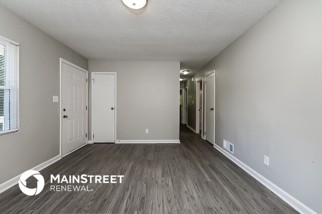 Photo - 8125 Attleboro Dr