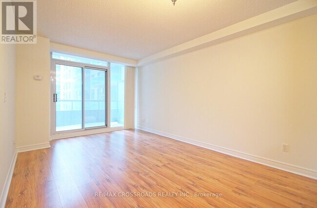 Photo - 51 Lower Simcoe St Unité 627