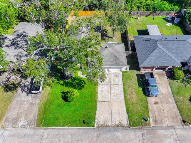 Photo - 10126 Pine Moss Dr