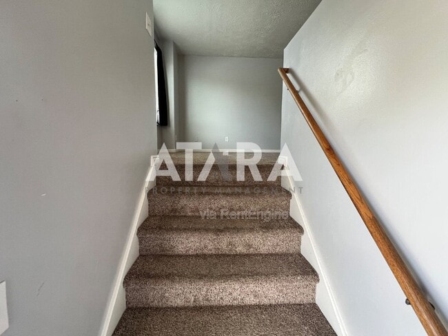 Photo - 334 Childs Ave
