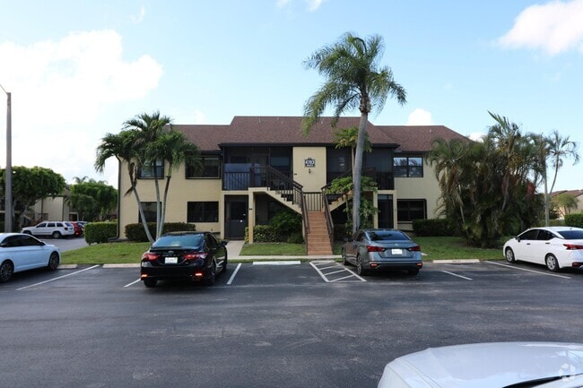 Building Photo - 4703 Lucerne Lakes Blvd E Unit 101 Rental