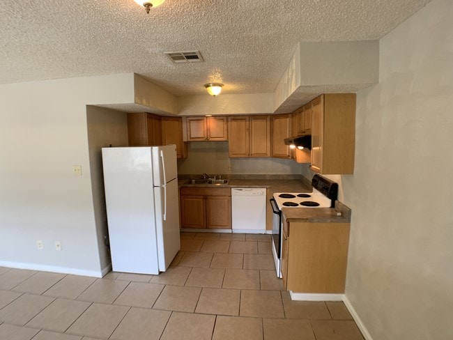 Photo - 2658 Tifton Ave Unit 1