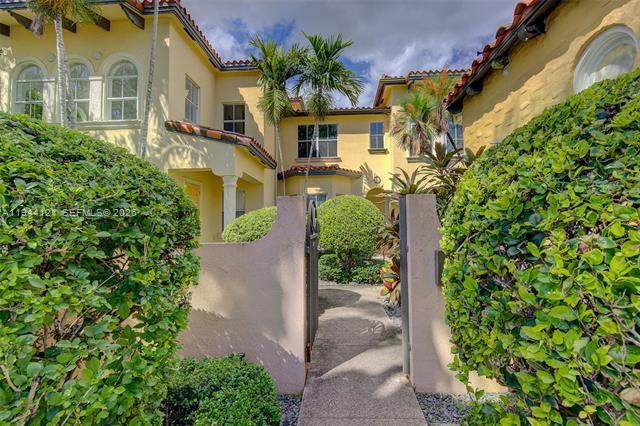 Photo - 4867 Ponce de Leon Blvd