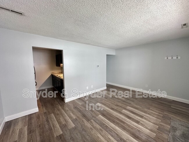 Photo - 2605 Terrace Ave