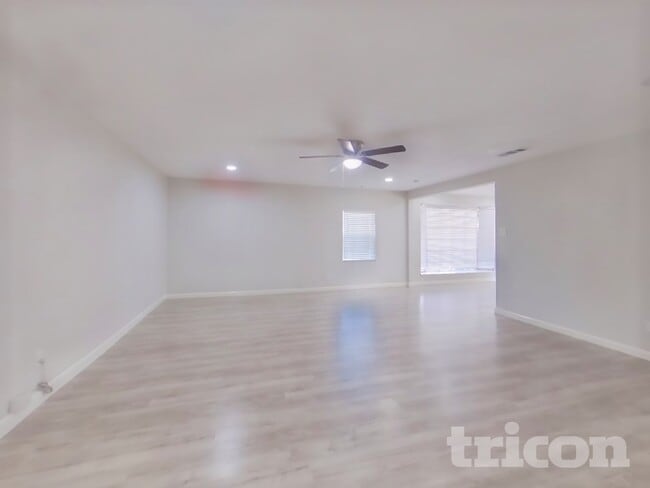 Photo - 1928 Canterbury St