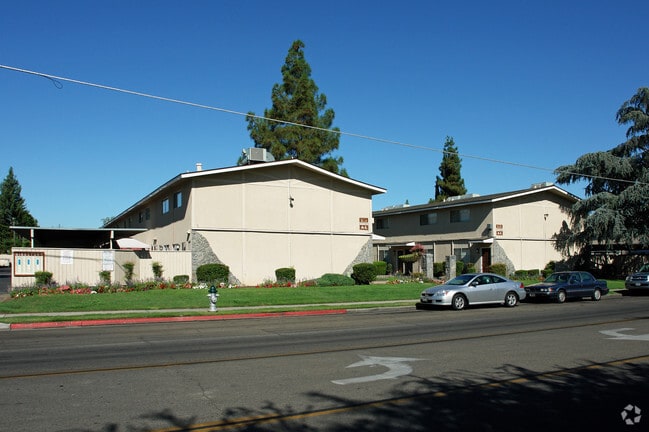 Sunset Garden Townhomes - Sunset Gardens Townhomes