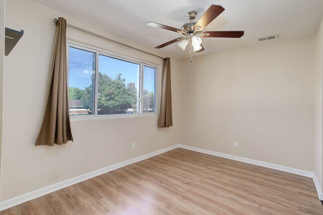 Photo - 600 Manhattan Dr Condo Unit A9