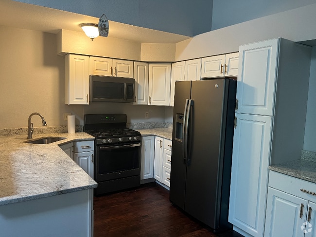 Building Photo - 1107 Tristram Cir Rental