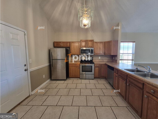 Photo - 342 Orchard Way