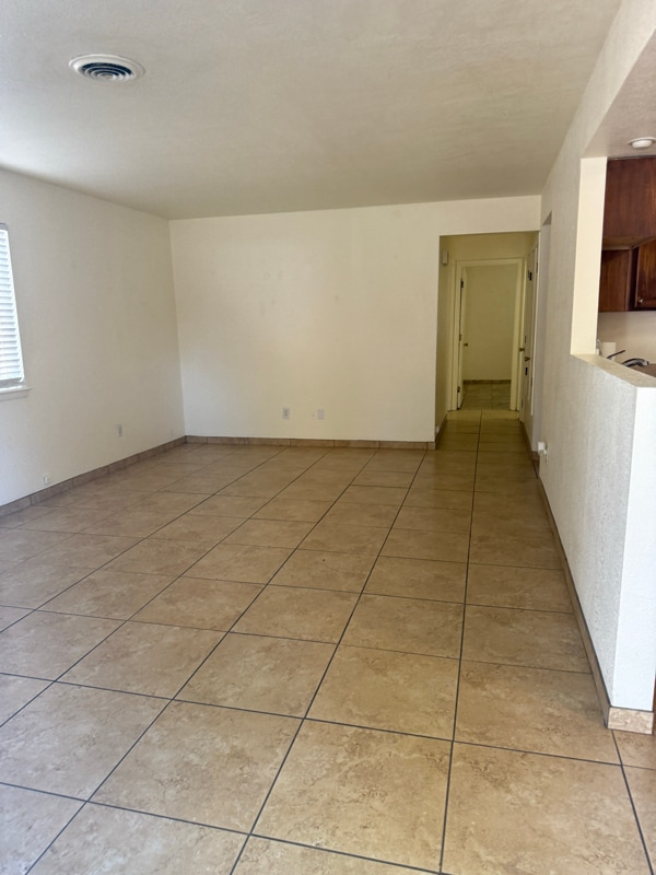 Photo - 1621 E 21st St