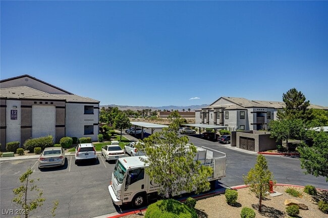 Building Photo - 7255 W Sunset Rd Unit 1136 Rental