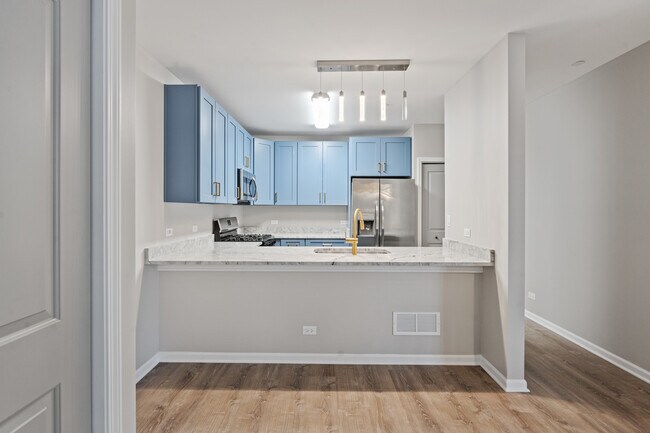 Photo - 5 S Virginia Rd Unit 1