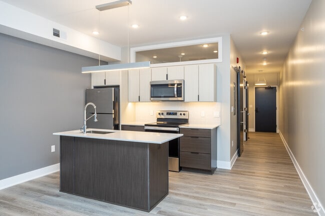 Suite 1.7 - Kitchen - Canopy Park