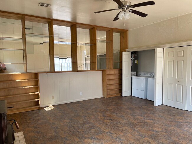 Photo - Newly Updated Midtown Beauty!