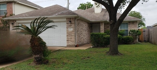 Building Photo - 18914 S Wimbledon Dr