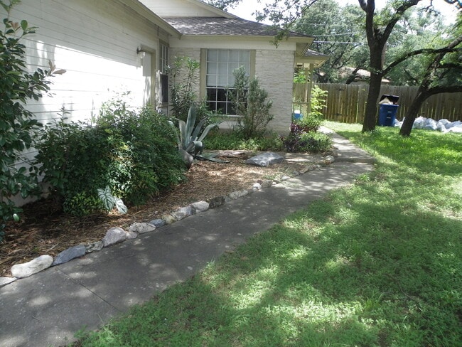 Photo - 4402 Limewood Ct Apartment Unit A