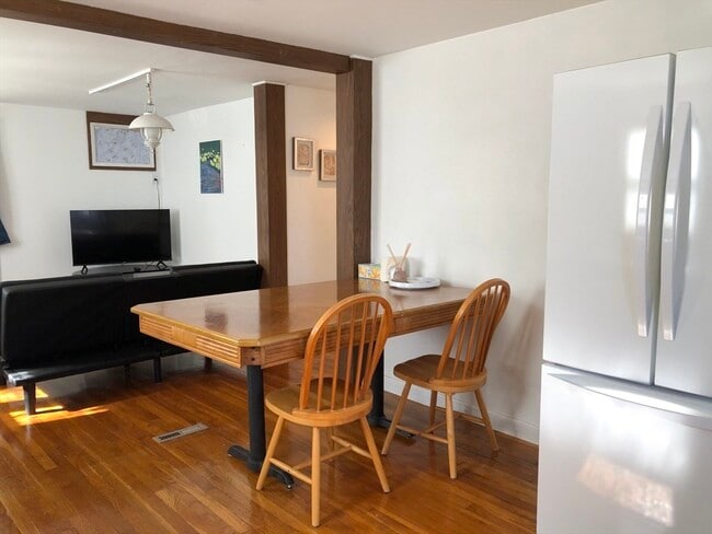 Photo - 43 Hillcroft Rd