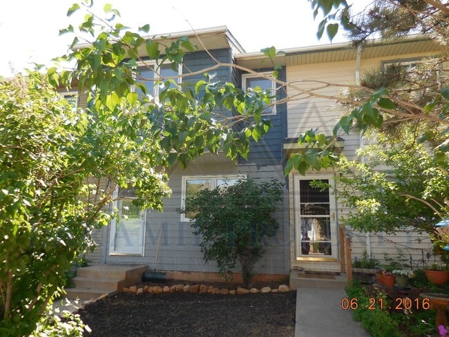 Building Photo - Charming 3-Bedroom Rental Home in Laramie, WY with Spacious Layout and Convenient Location!