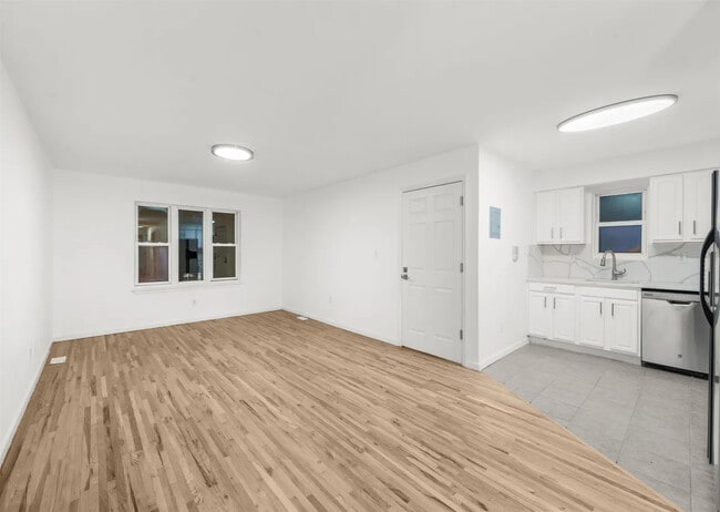 Photo - 71 Woodlawn Ave Unidad 2