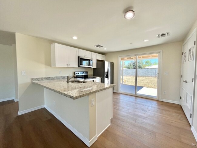 Photo - Fully Remodeled 3 Bd 2 Ba in Scottsdale!