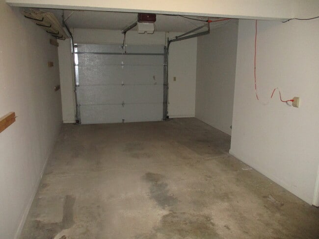 Photo - 1140 E Johnston St