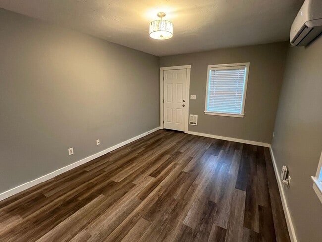 Photo - r3008unanderavev Unit 3008