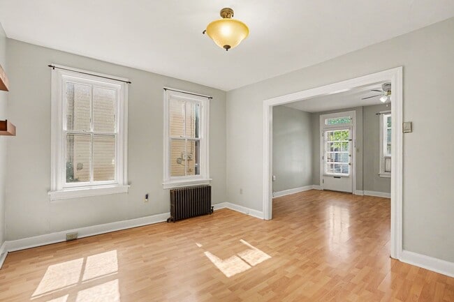 Photo - 169 E Pomfret St