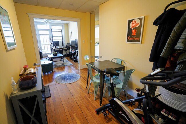 Photo - 7 Carol Ave Apartment Unit 10