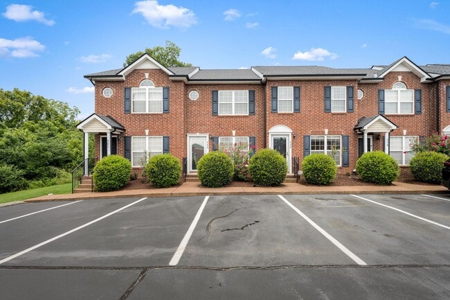 340 Stewarts Landing Cir