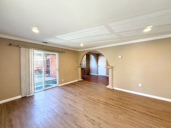 Photo - 16160 Keith Way