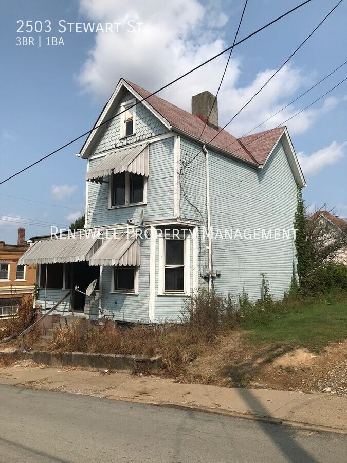 Photo - 2503 Stewart St