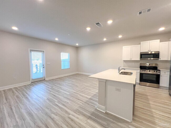 Photo - 3997 Pendragon Cir