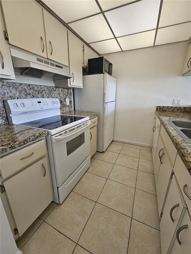 Photo - 8180 Geneva Ct Unit 519