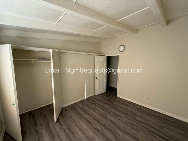 Photo - 1180 W Valencia Dr Unit 1194